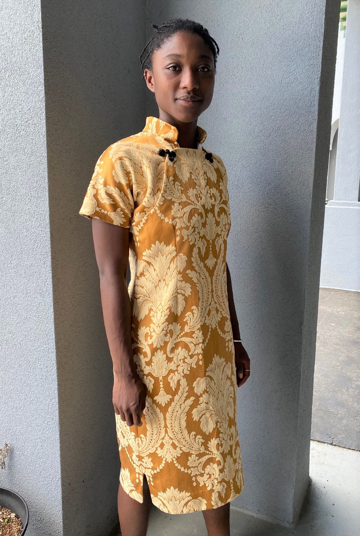 Helpful Hints in Making the 122 Hong Kong Cheongsam