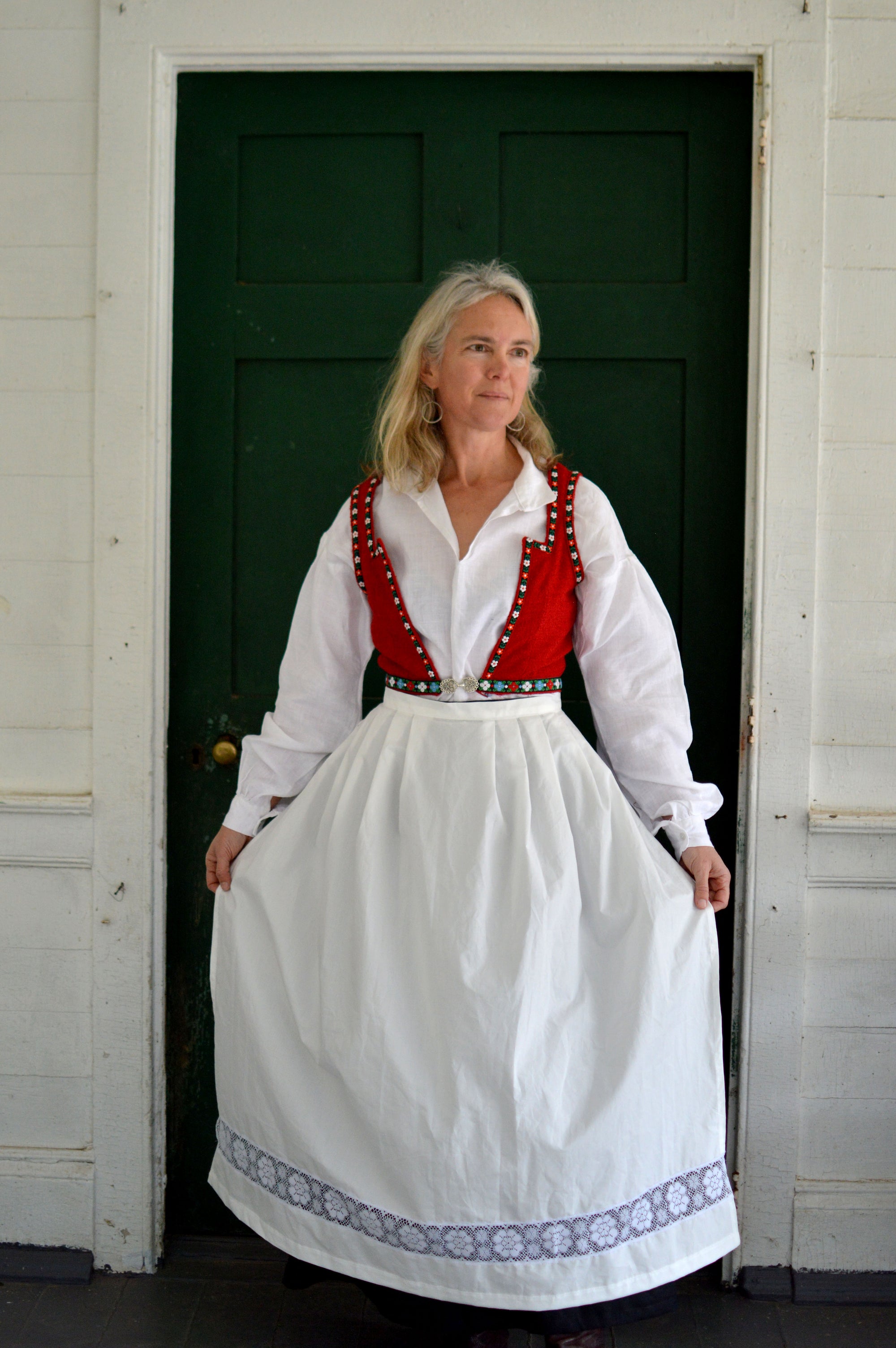 147 Norwegian Bunad