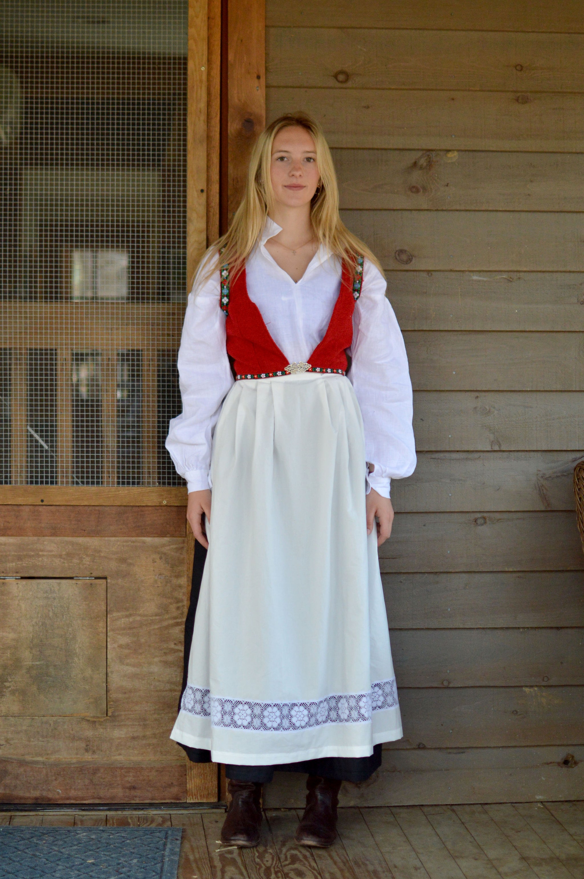 147 Norwegian Bunad - Folkwear 147 Norwegian Bunad - Folkwear