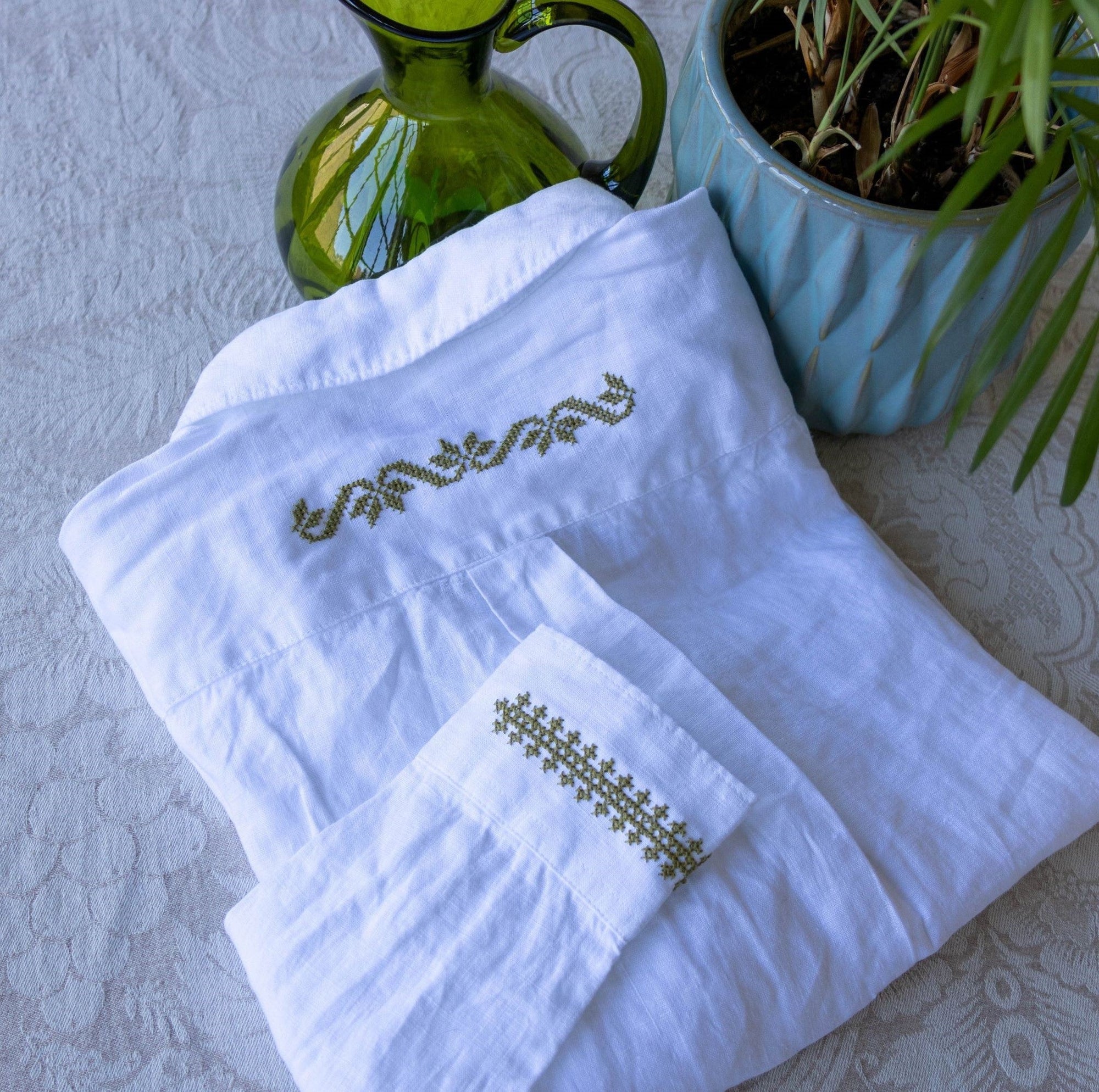 Folk Flourish Garden cross stitch folk embroidery kit