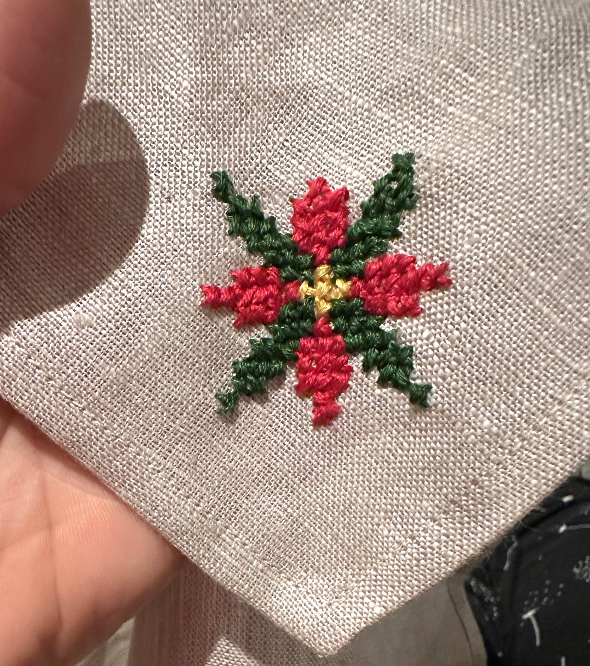 Holiday Napkins - free PDF pattern