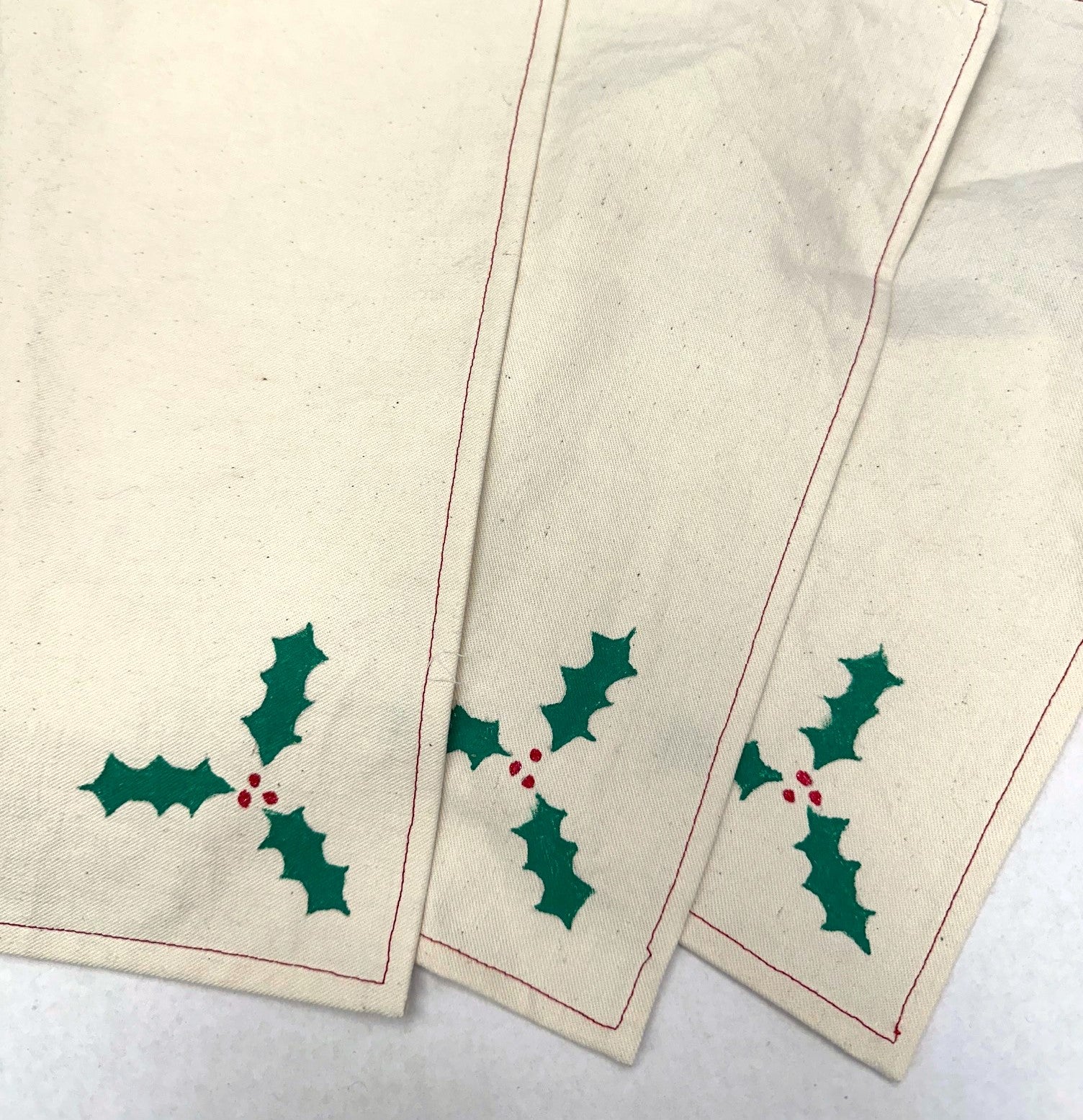 Holiday Napkins - free PDF pattern