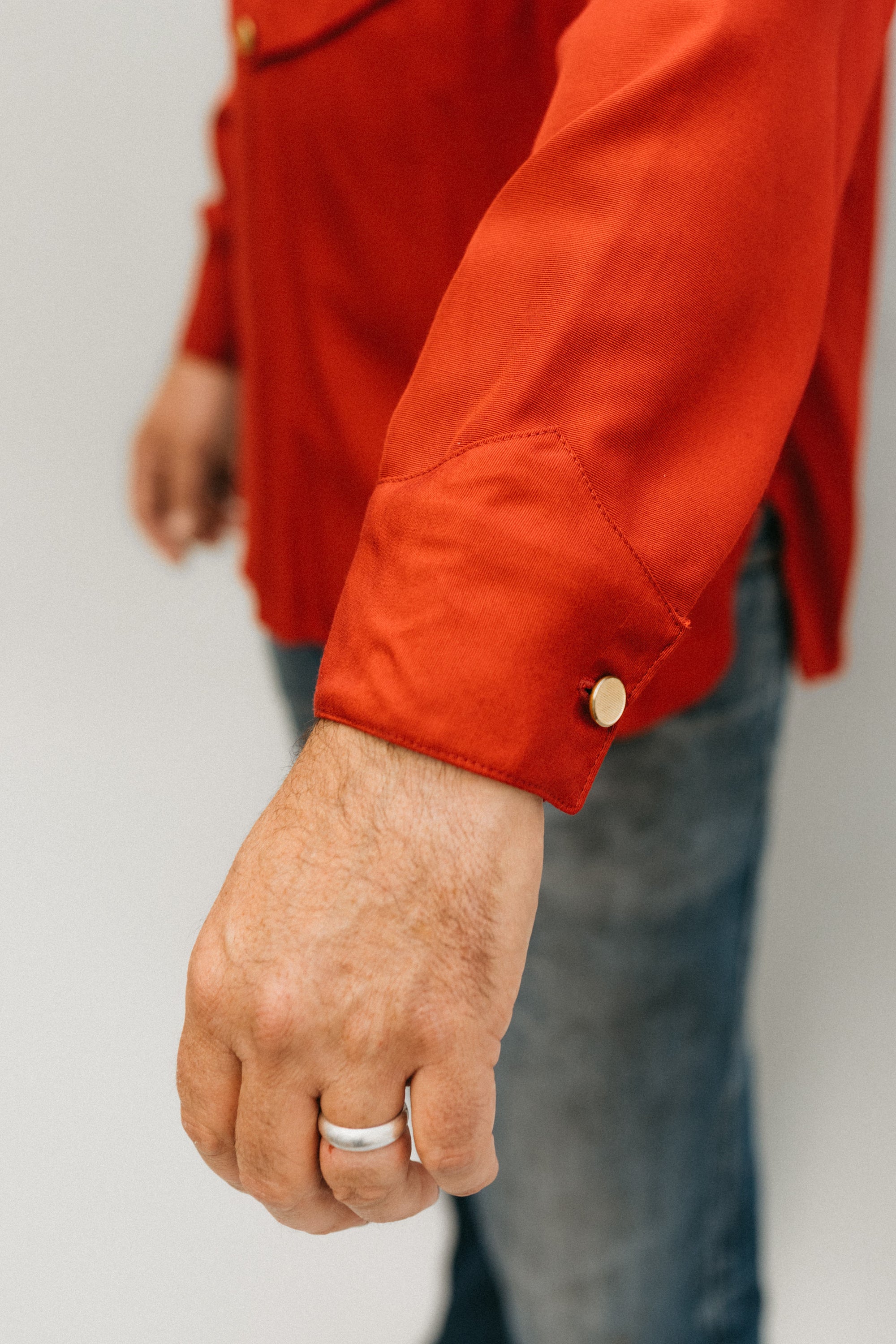 Close up of sleeve cuff of 212 Five Frontier Shirts View B and C.