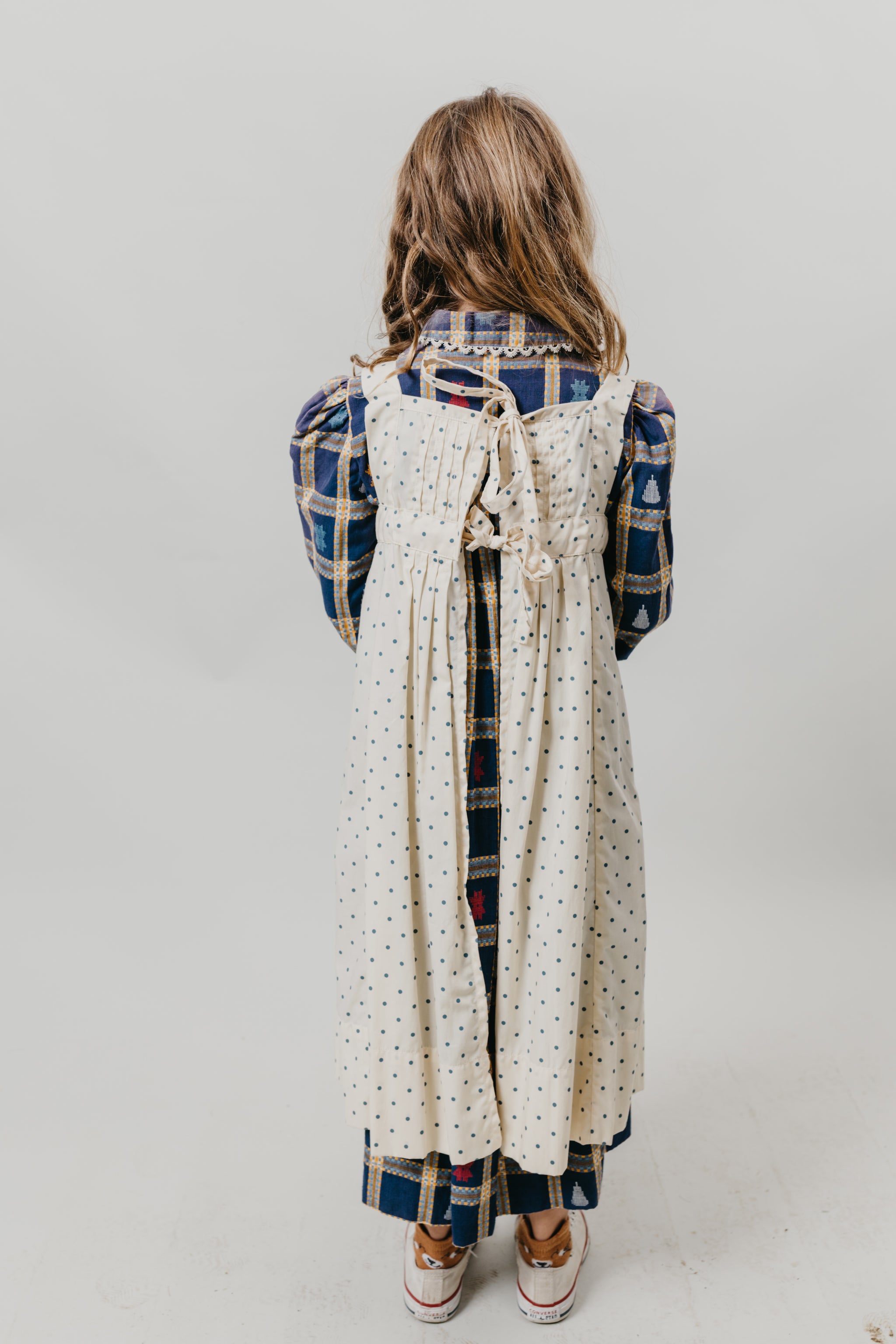 213 Child's Prairie Dress & Pinafore - Folkwear