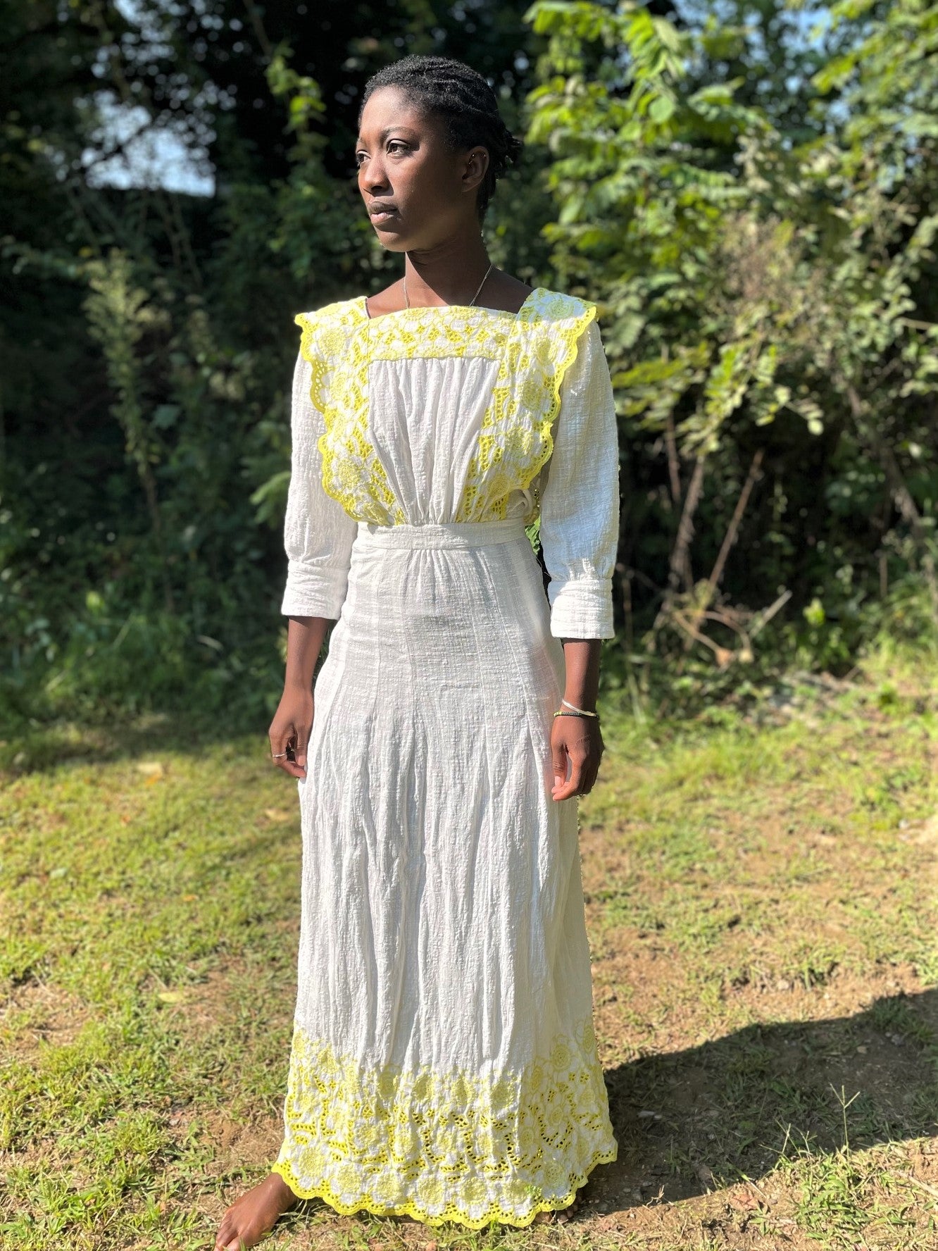 green garden party dress S Contemporary Sage Linen Square Neck Midi Dress for Women It is a simple sweet design with flowy flair from the waist down and a closed pleat embellishment from the waist up Garden Party Dress Green Boho